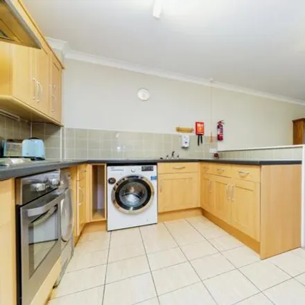 Image 4 - Lavender Way, Sheffield, S5 6DY, United Kingdom - Apartment for sale