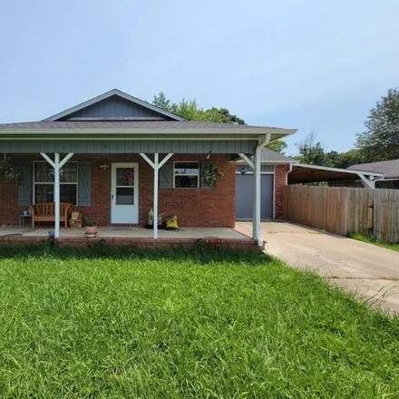 Buy this 3 bed house on 8 Cagle St in Clarksville, Arkansas