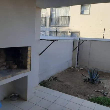 Image 8 - Boskykloof Road, Cape Town Ward 74, Cape Town, 7848, South Africa - Apartment for rent