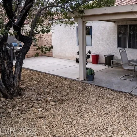 Image 3 - 998 Sky Forest Drive, Henderson, NV 89011, USA - House for sale