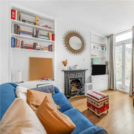 Buy this 1 bed apartment on 17 Bedford Road in London, SW4 7SH