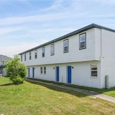 Image 1 - 7760 North Coronet Court, New Orleans, LA 70126, USA - House for sale