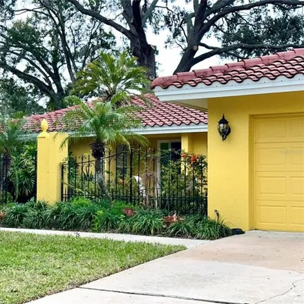 Rent this 3 bed house on 2051 Riviera Circle in Hyde Park, Sarasota County