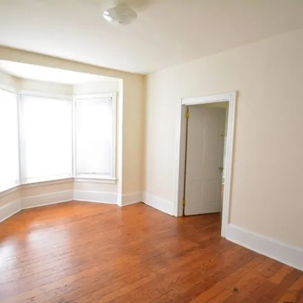 Image 4 - 444 West Queen Lane, Philadelphia, PA 19144, USA - Apartment for rent