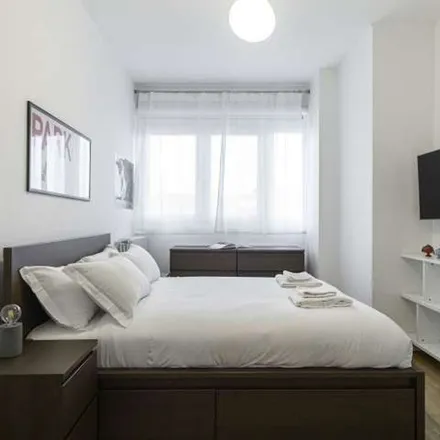 Rent this 2 bed apartment on Piazza Cinque Giornate in 29135 Milan MI, Italy