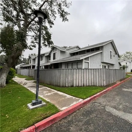 Image 2 - 4899 Terry Lane, Arrowhead Village, San Bernardino, CA 92407, USA - Condo for rent