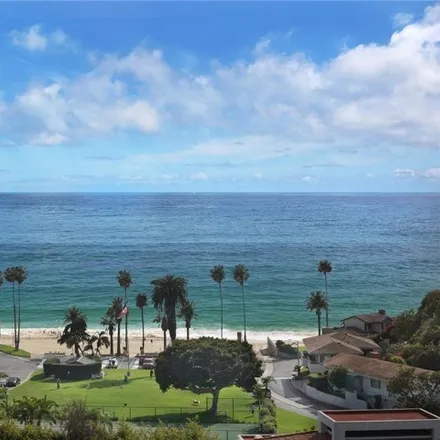 Image 1 - 239 Emerald Drive, Emerald Bay, Laguna Beach, CA 92651, USA - House for rent