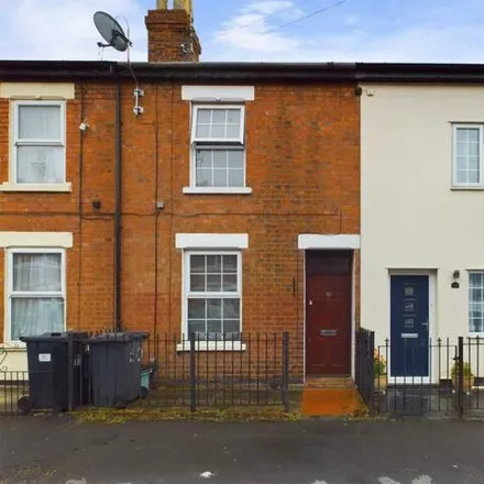 Buy this 2 bed townhouse on Cecil Road in Gloucester, GL1 5HF