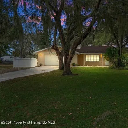 Buy this 3 bed house on 3066 South Skyline Drive in Citrus County, FL 34450