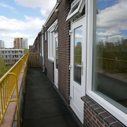 Image 3 - Sinjeur Semeynsstraat 53-1, 1061 GG Amsterdam, Netherlands - Apartment for rent