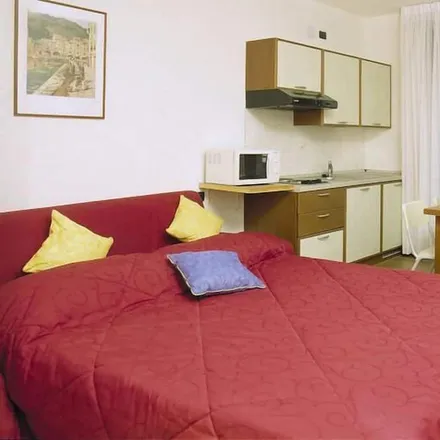 Image 4 - 37019 Peschiera del Garda VR, Italy - Apartment for rent