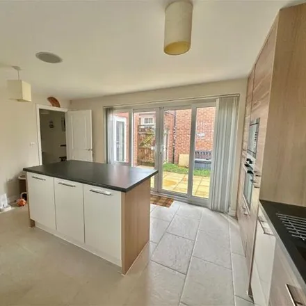 Image 7 - Bakers Lock, Oakengates, TF1 5TE, United Kingdom - House for sale