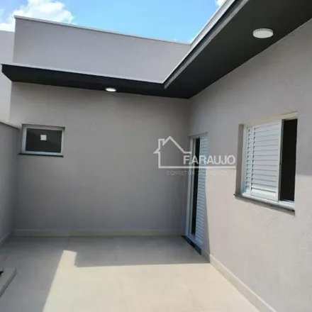 Buy this 3 bed house on Portaria do Condomíinio Villagio Milano in Alameda Milano, Jardim Villagio Torino