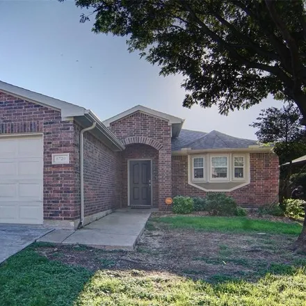 Buy this 3 bed house on 6720 Thaxton Trail in Fort Worth, TX 76137