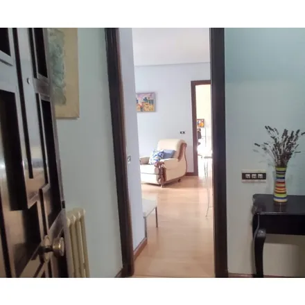 Rent this 1 bed apartment on Calle los Apóstoles in 1, 5