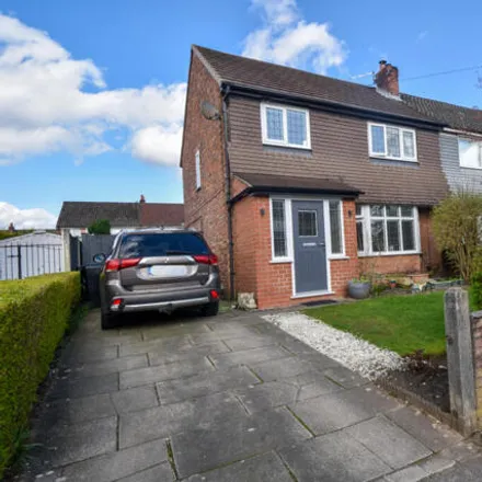 Buy this 3 bed duplex on Redcar Avenue in Flixton, M41 8DH