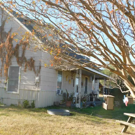 Buy this 3 bed house on 900 FM 937 in Groesbeck, TX 76642