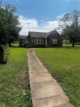 Buy this 3 bed house on 379 North 11th Street in Ozark, AR 72949