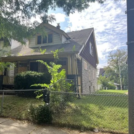 Buy this studio house on 3143 North 26th Street in Milwaukee, WI 53206