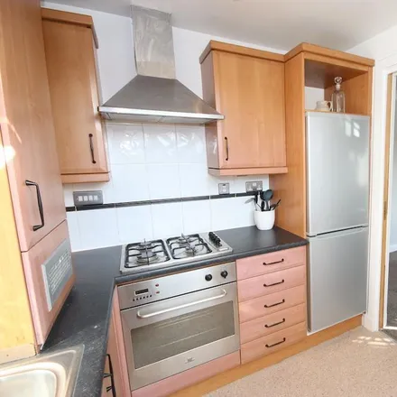 Rent this 2 bed apartment on 20 The Green in City of Edinburgh, EH4 5AF