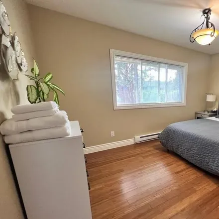 Rent this 3 bed house on Uplands in Victoria, BC V8N 1R7