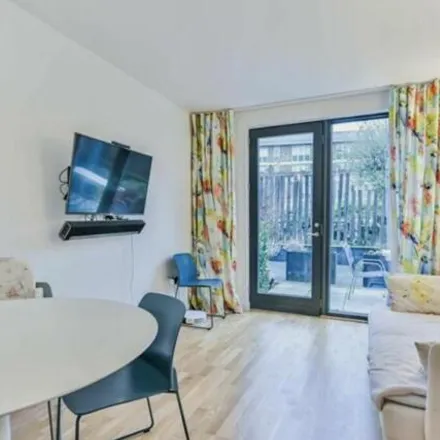 Buy this 1 bed apartment on Post Office in Wynne Road, Stockwell Park