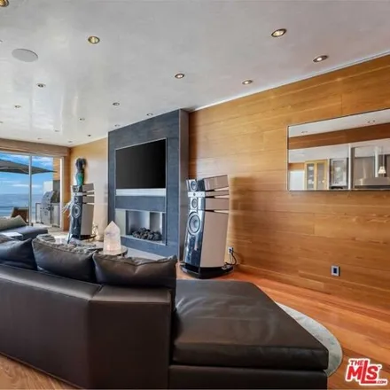 Image 7 - 21604 Pacific Coast Highway, Las Flores, Malibu, CA 90265, USA - House for sale