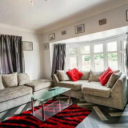 Image 5 - Evans Croft, Lichfield Street, Fazeley, B78 3QS, United Kingdom - House for sale