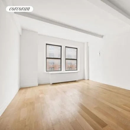 Image 1 - 269 W 72nd St Apt 7b, New York, 10023 - Apartment for sale