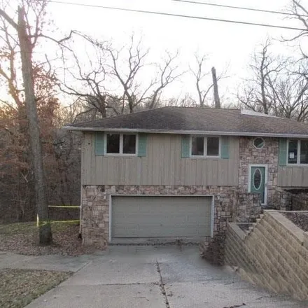 Buy this 3 bed house on 398 Oaklawn Court in East Peoria, IL 61611