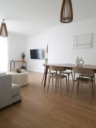 Rent this 4 bed apartment on Carrer d'Ernest Anastasio in 30, 46011 Valencia
