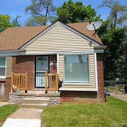Buy this 3 bed house on Evergreen / Curtis (NB) in Evergreen Avenue, Detroit