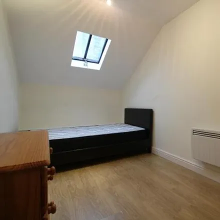 Image 5 - 5 York Place, Newport, NP20 4GB, United Kingdom - Apartment for rent