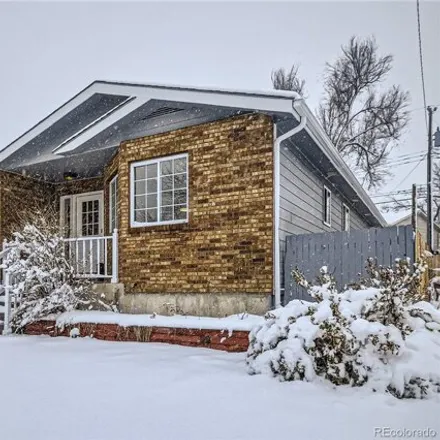 Image 1 - 3277 Mission Street, Colorado Springs, CO 80909, USA - House for sale