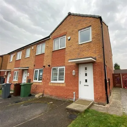 Rent this 3 bed house on 73 Metcombe Way in Manchester, M11 3BY