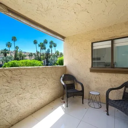 Image 9 - 5332 East Waverly Drive, Palm Springs, CA 92264, USA - Condo for sale