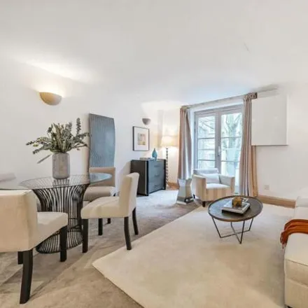 Buy this 1 bed apartment on 39 Earl's Court Square in London, SW5 9BY