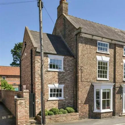 Buy this 6 bed townhouse on Spring Street in Easingwold, YO61 3BN