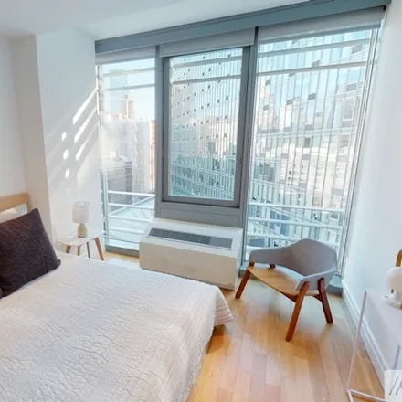Rent this 2 bed apartment on 550 W 54th St