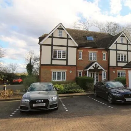 Buy this 2 bed apartment on Sheridan Court in High Wycombe, HP12 4SQ