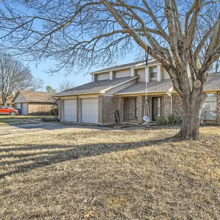 Buy this 3 bed house on 590 Morningside Drive in Euless, TX 76040