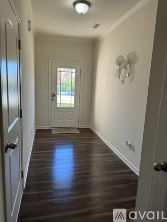 Rent this 1 bed townhouse on Wake Forest