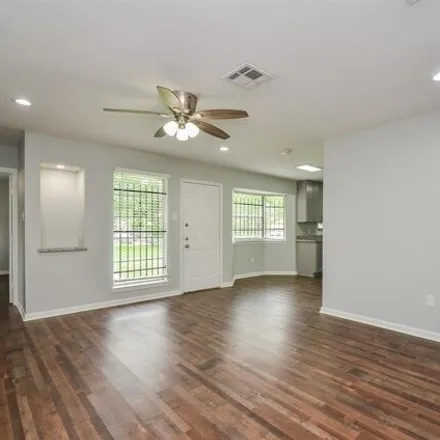 Image 4 - 14413 Insley Street, Houston, TX 77045, USA - House for rent