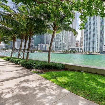 Image 6 - Brickell Key I, 520 Brickell Key Drive, Miami, FL 33131, USA - Condo for sale