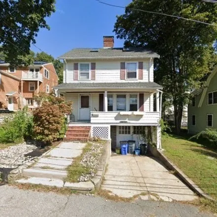 Rent this 3 bed house on 15 Martin Street in Arlington, MA 02476