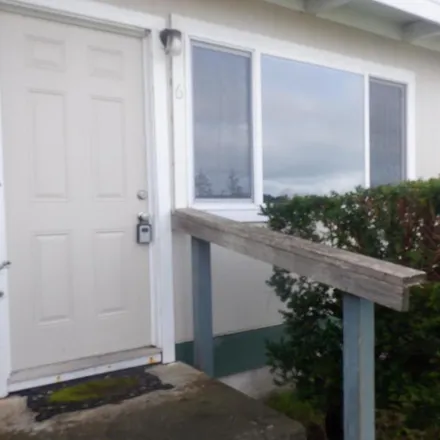 Rent this 3 bed apartment on unnamed road in Humboldt Hill, Humboldt County