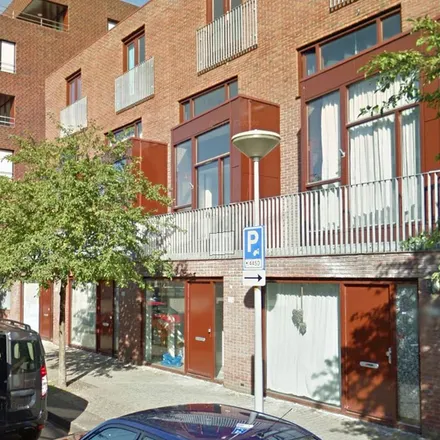 Rent this 4 bed apartment on Juf van Kempenstraat 6 in 2132 ZV Hoofddorp, Netherlands