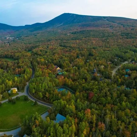 Image 5 - Sugarloaf Golf Club, Pump House Road, Carrabassett Valley, Franklin County, ME 04947, USA - House for sale