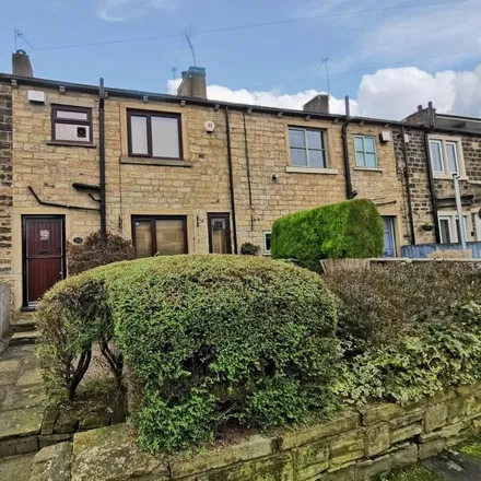 Rent this 2 bed house on Moor Lane in Gomersal, BD19 4LF