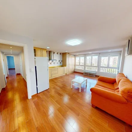 Rent this 2 bed apartment on Paseo Cuéllar in 50007 Zaragoza, Spain